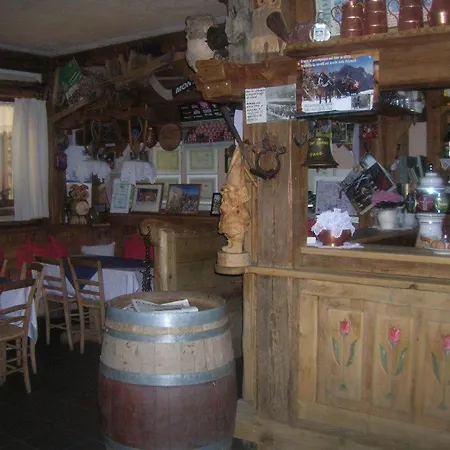 Hotel Alleghe 3*