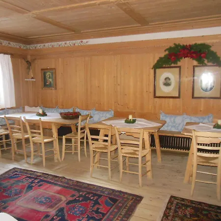 Hotel Alleghe